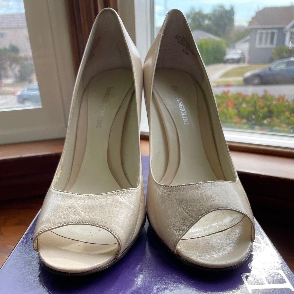 Enzo Angiolini leather 3” Peep-toe heel